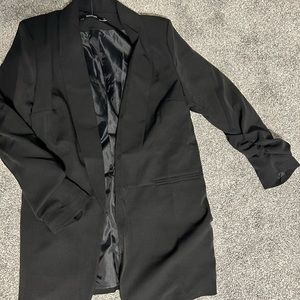 Medium tan Boohoo blazer. Brand new and never worn!